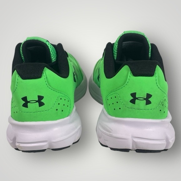 Kids Under Armour sneakers size 6Y - Picture 3 of 7